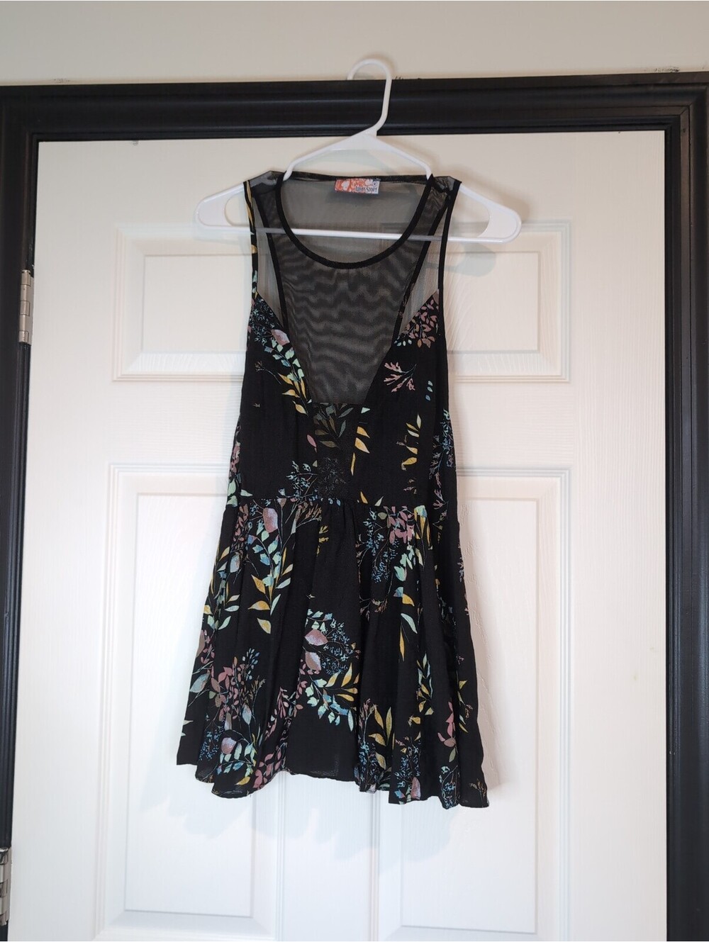 Medium libby story back floral mesh panel tank